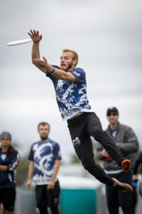 Drag'n Thrust's Jay Drescher in the 2016 Club Championships semifinals. Photo: Paul Andris -- UltiPhotos.com